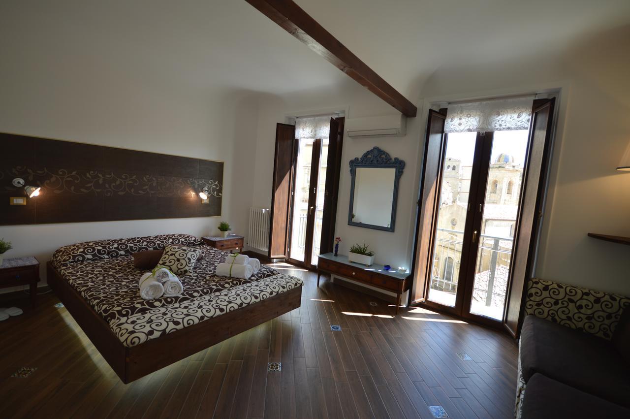 Centro Sicilia Rooms-Suites & Terrace Enna Exterior photo